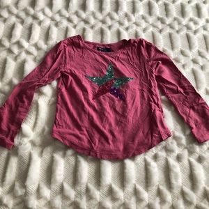 Cute girl shirt in size 4-5